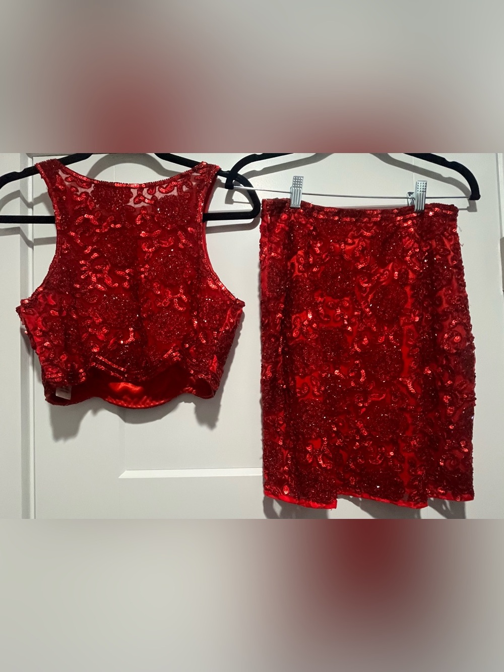 Primavera Couture Vibrant Red Sequin Beaded Two-Piece Mini Dress Crop Top Size 8 - Picture 3 of 16